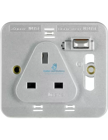 Bticino NT4151 Light Tech-Steckdose – 1-fach DP-Doppelerdung 13 Ampere – Tech